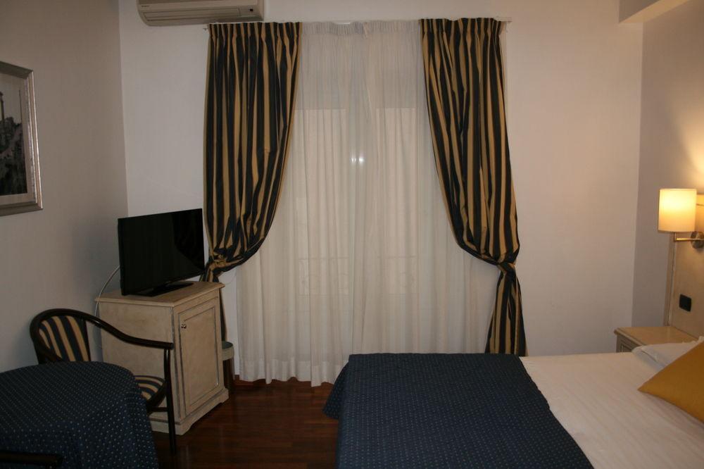 & Guest house